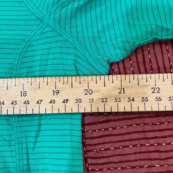 lululemon athletica women’s vintage (fit is large)Green Striped Short Sleeve Tee - Picture 2 of 12